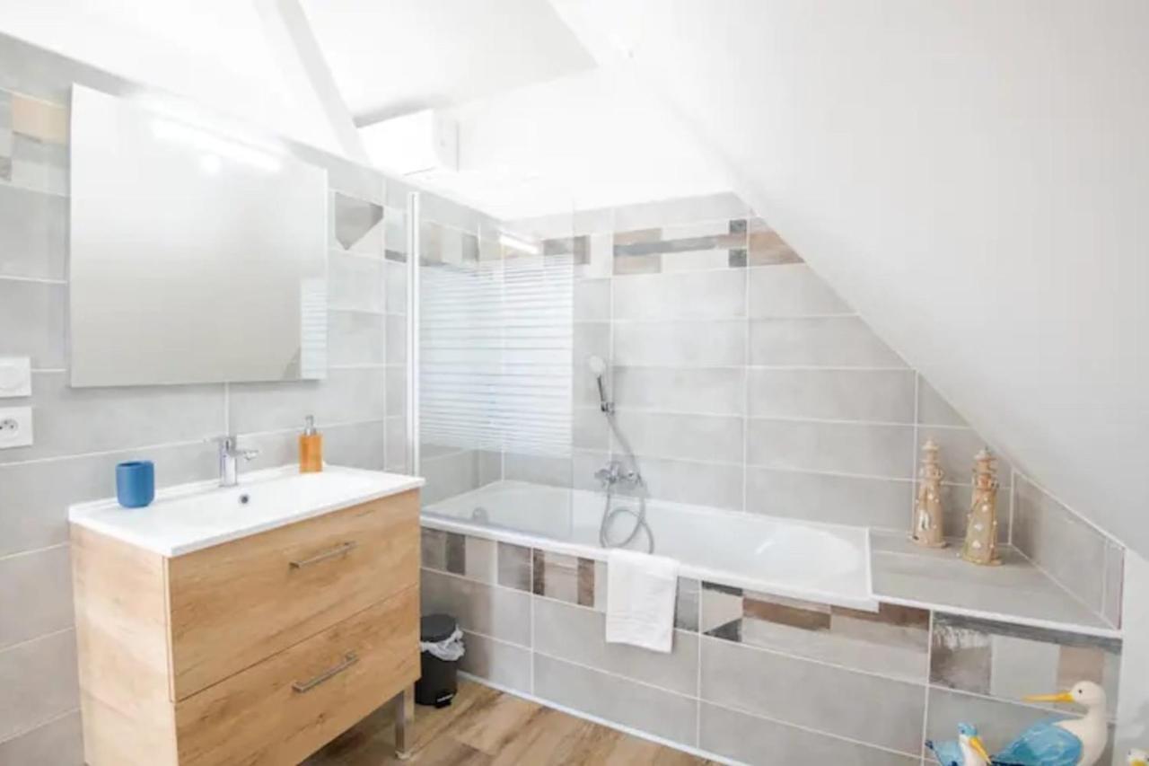 Comfortable Air-Conditioned T3 In The Heart Of Amboise With Parking Space Luaran gambar