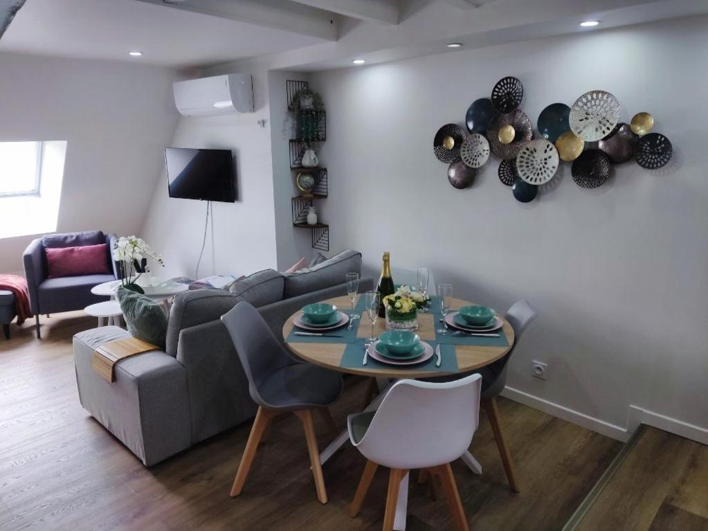 Comfortable Air-Conditioned T3 In The Heart Of Amboise With Parking Space Luaran gambar